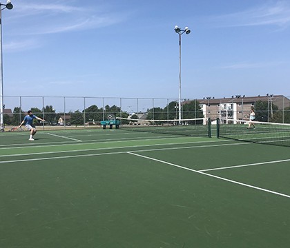 Terrains de tennis